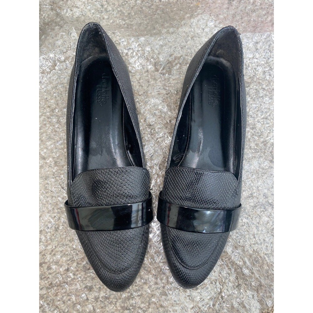 Charlotte Russe black flats size 8